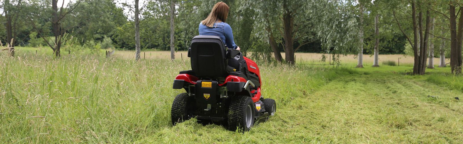Countax B Series 4WD garden tractor ride mower with HGM cutter deck cutting tall grass